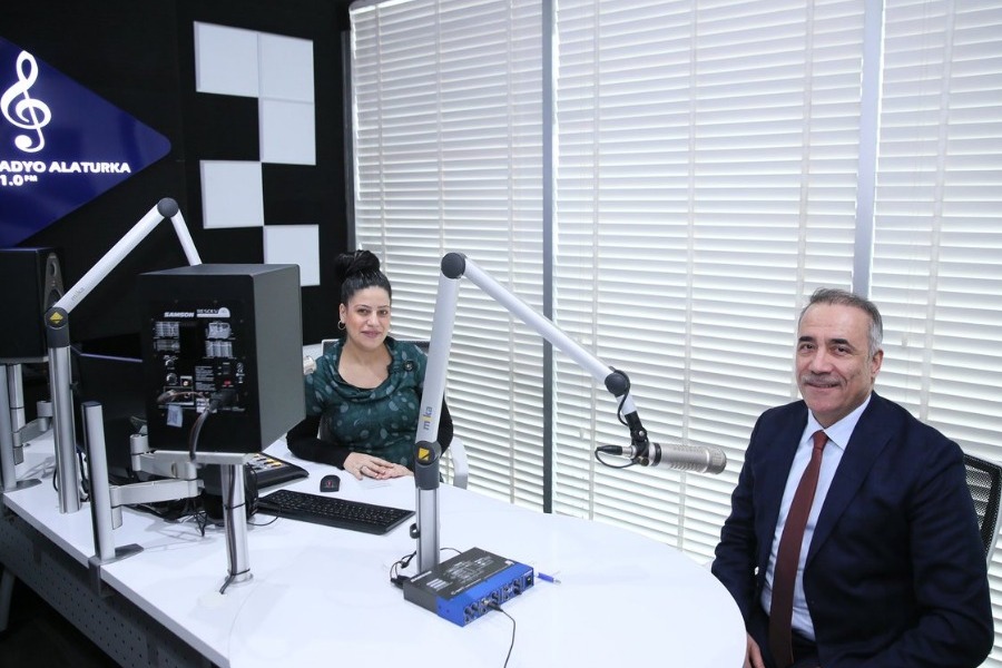 Radyo Alaturka 91.0'da Pınar Hanım'ın Konuğu Olduk
