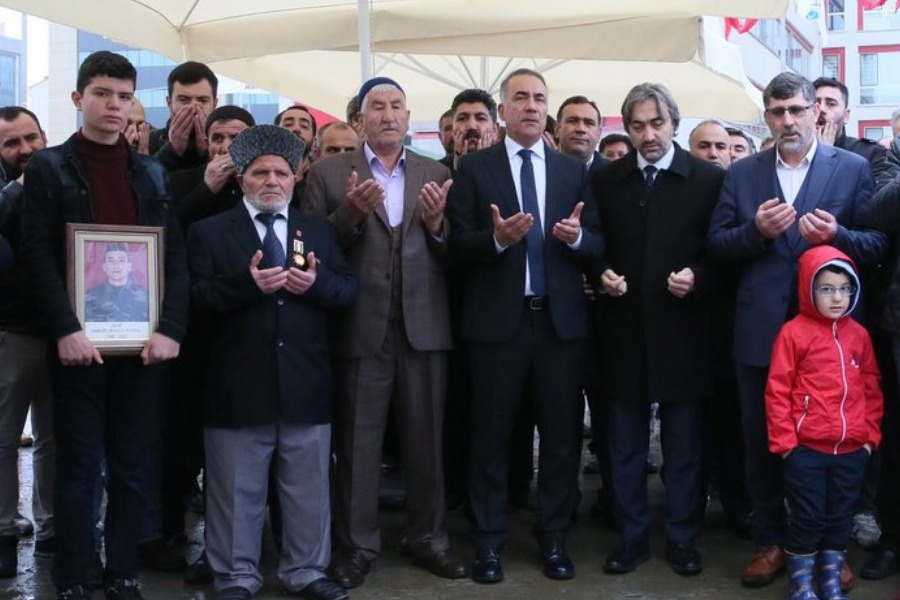 Sultangazili Şehit Şehmus Poyraz'ın 34. Yaş Günü Nedeniyle Bir Araya Geldik
